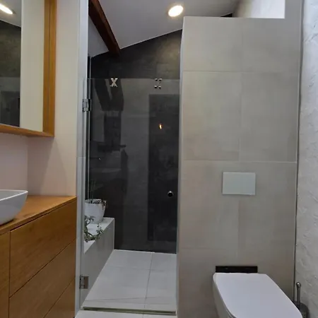 Amazing With Bedroom Tube By Citybeat