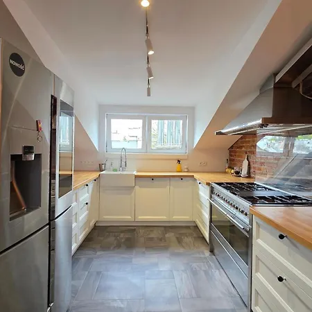 Amazing With Bedroom Tube By Citybeat Apartamento *